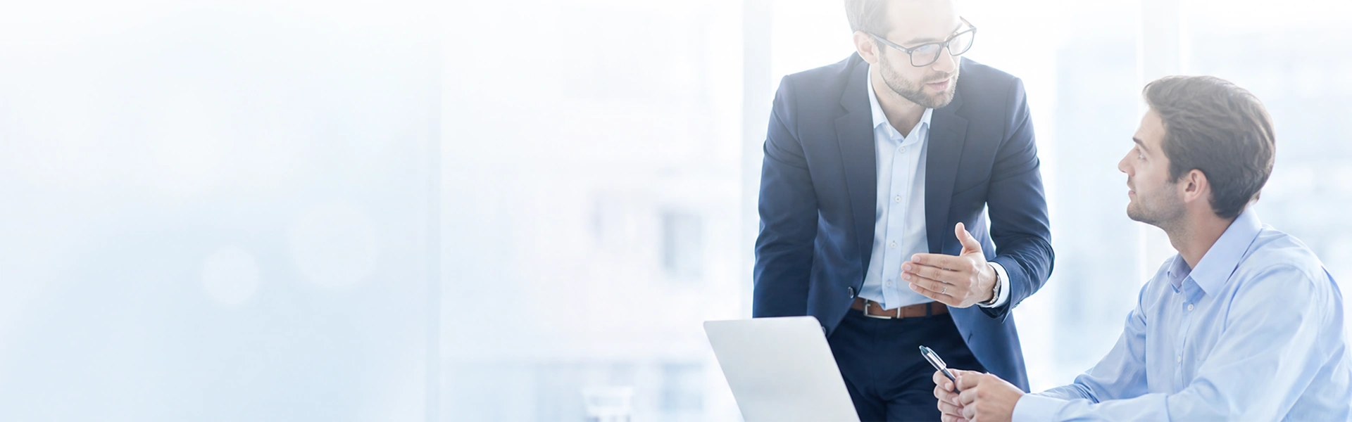 Customer Service Banner